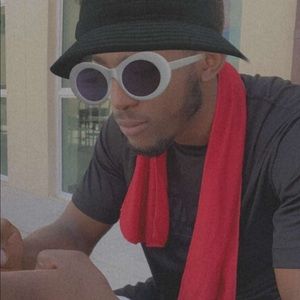 Meet your Posher, Rico